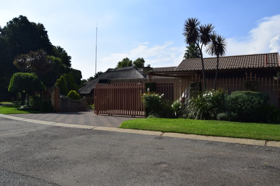 4 Bedroom Property for Sale in Vaalpark Free State